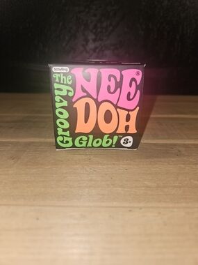 PINK NeeDoh Groovy Glob